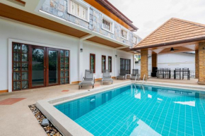 Private 4 bedroom near beach Janya villa